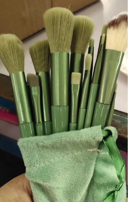 13Pcs Makeup Brush Set Make Up Concealer Brush Blush Powder Brush Eye Shadow Highlighter Foundation Brush Cosmetic Beauty Tools - Image 5
